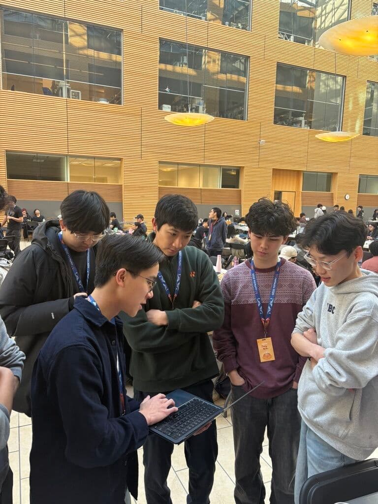 NationGraph team with Nexus at nwHacks